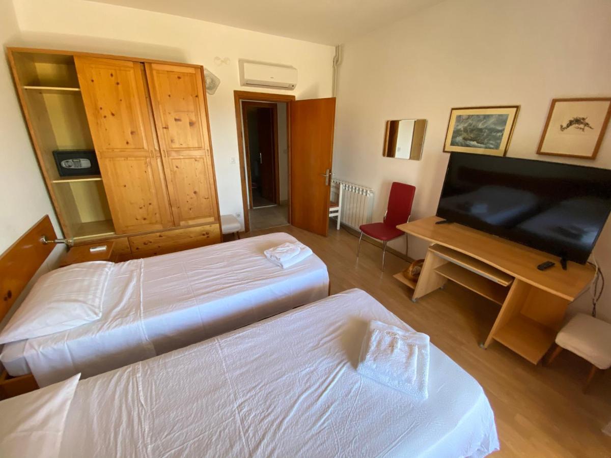 Fio'S Hotel Hvar Town Exterior photo